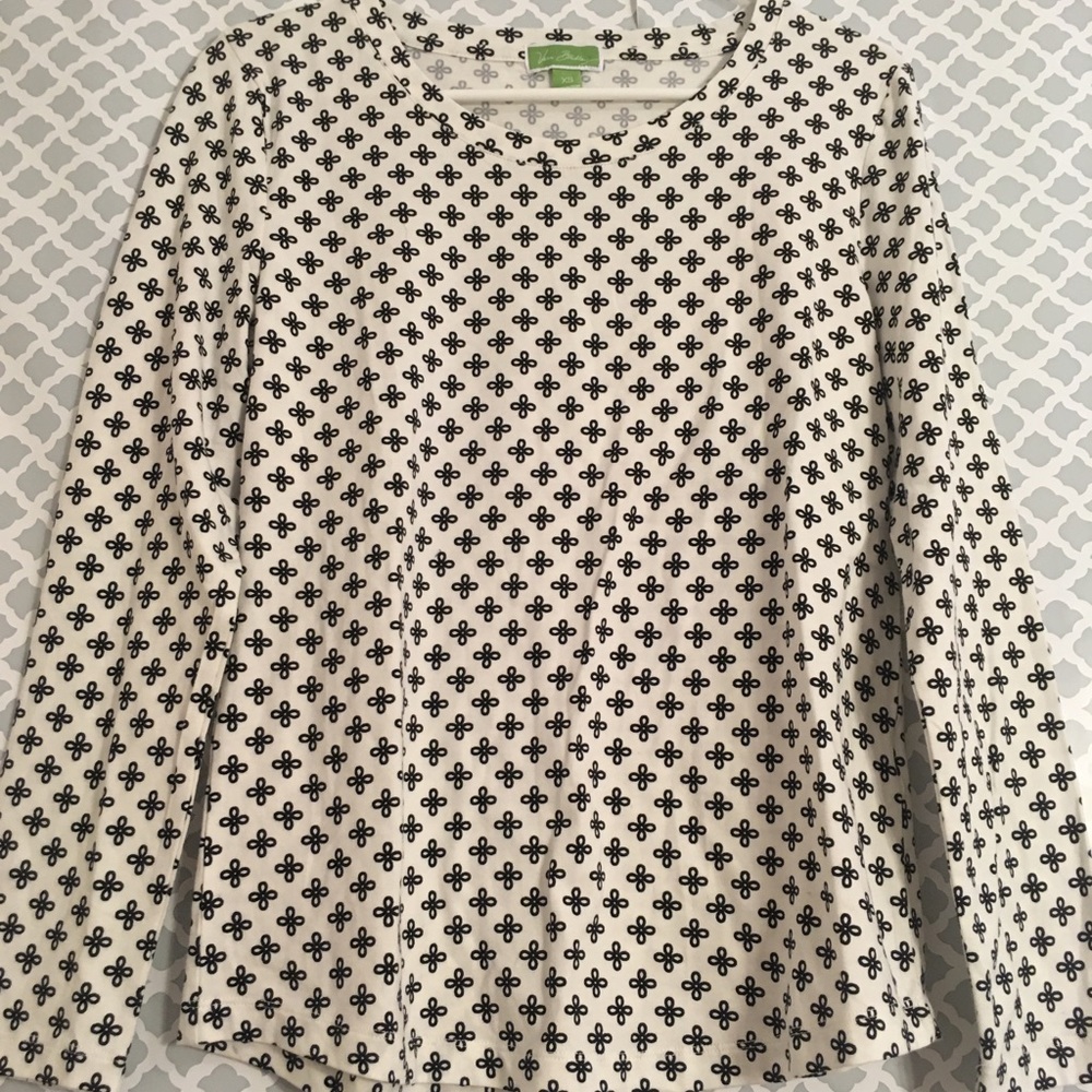 🌲Vera Bradley Long Sleeve Patterned Top Size XS